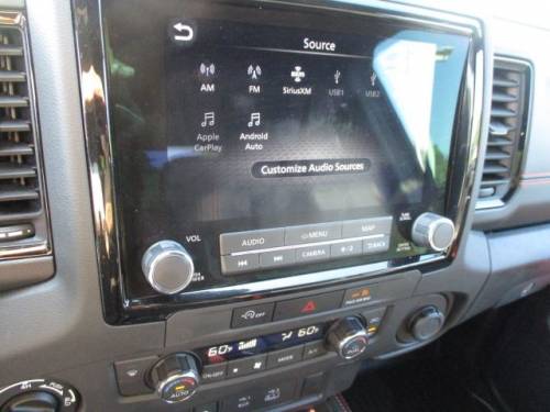 2024 Nissan Frontier — image 8