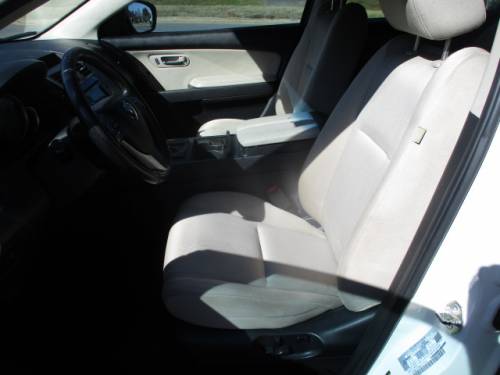2015 Mazda 2 — image 7