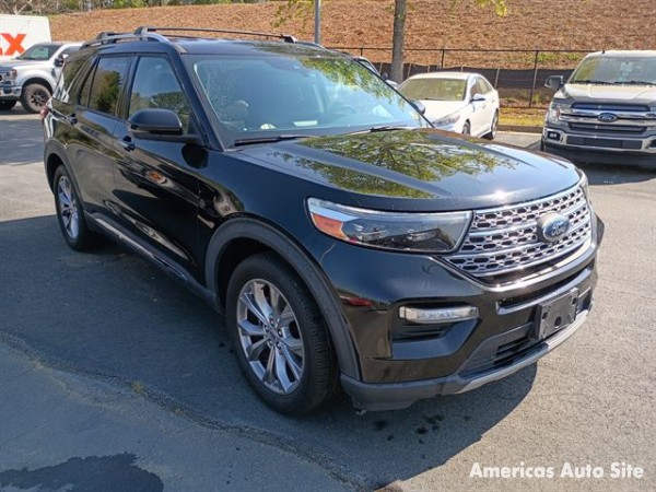 2020 Ford Explorer — image 2