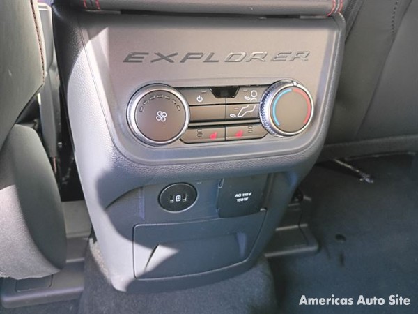 2026 Ford Explorer — image 8