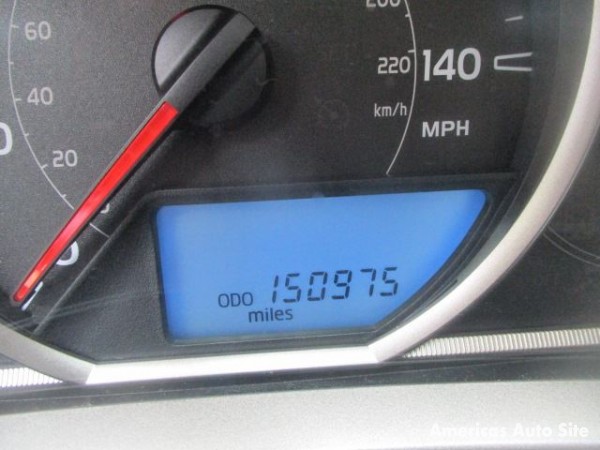 2014 Toyota RAV4 — image 7