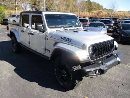 2024 Jeep Gladiator — image 2