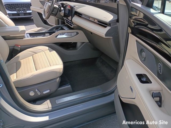 2024 Lincoln Navigator — image 19