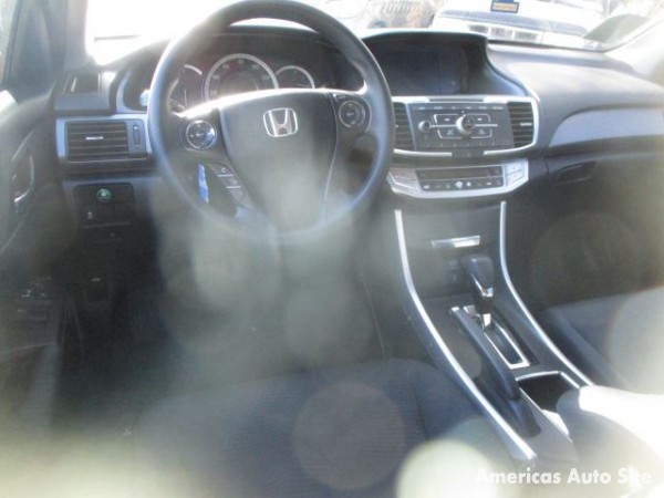 2015 Honda Accord — image 4