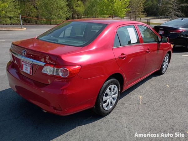 2013 Toyota Corolla — image 3