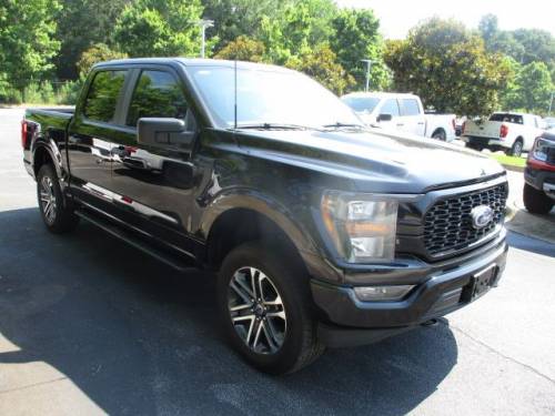 2023 Ford F150 — image 2