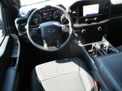 2023 Ford F150 — image 5