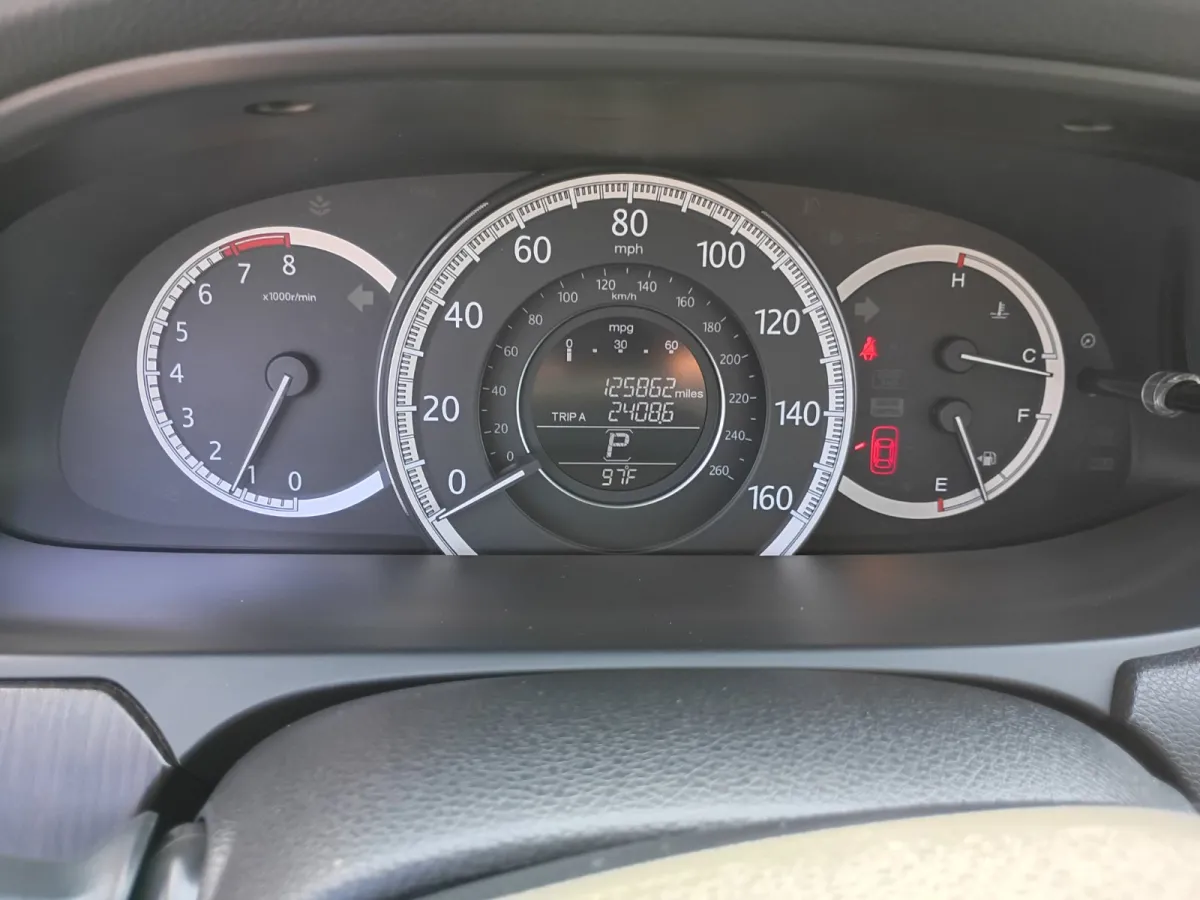 2014 Honda Accord — image 7