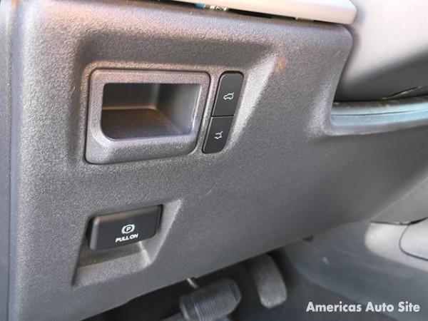 2025 Ford Expedition — image 14