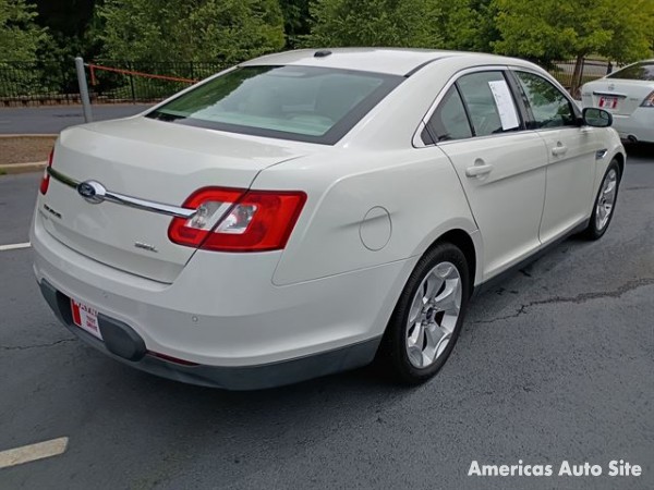 2012 Ford Taurus — image 3