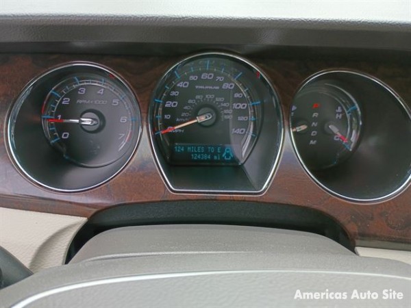 2012 Ford Taurus — image 7