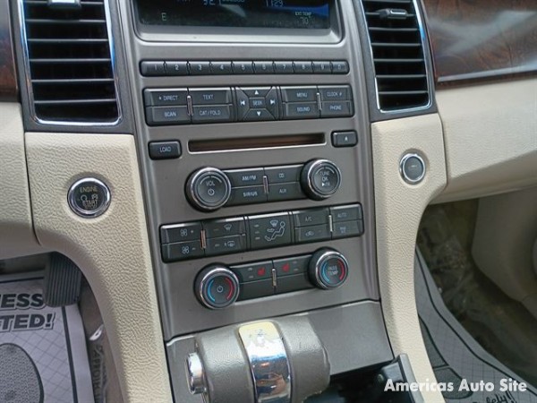 2012 Ford Taurus — image 8