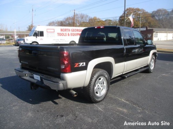 2005 Chevrolet Silverado 1500 — image 2