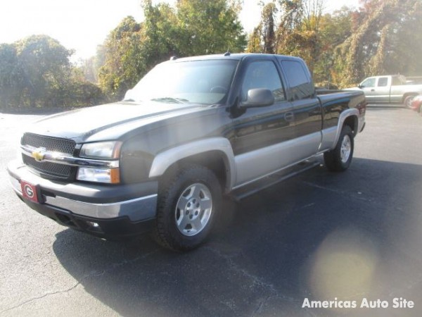 2005 Chevrolet Silverado 1500 — image 3