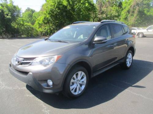 2014 Toyota RAV4 — image 3