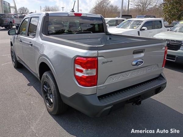 2023 Ford Maverick — image 3