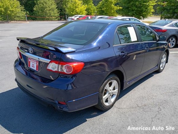 2013 Toyota Corolla — image 3