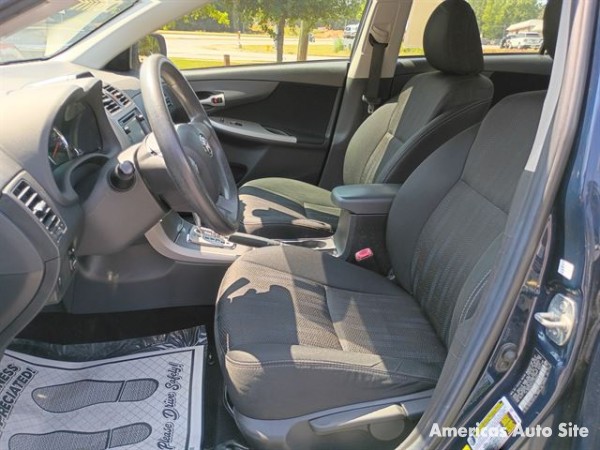 2013 Toyota Corolla — image 6