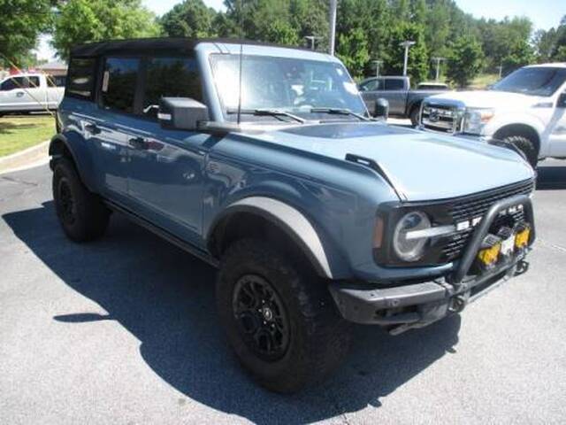2022 Ford Bronco — image 2