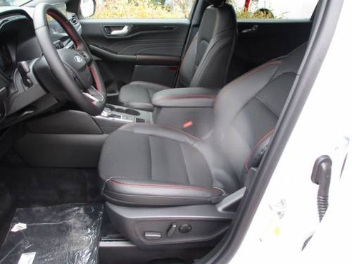 2026 Ford Escape — image 9