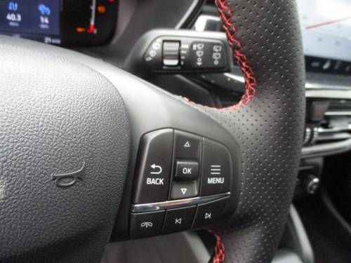 2026 Ford Escape — image 15
