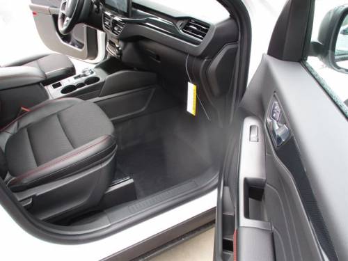 2026 Ford Escape — image 19