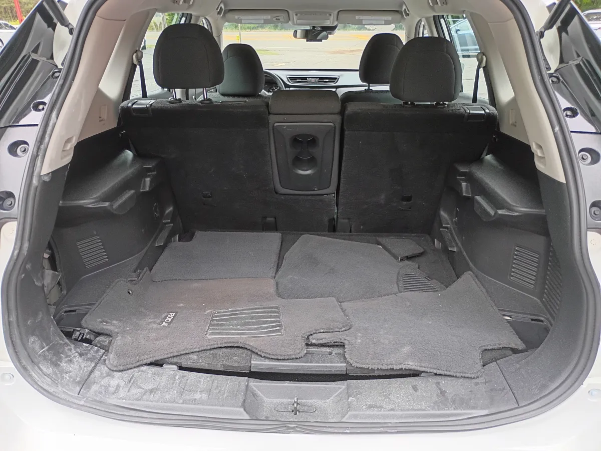 2019 Nissan Rogue — image 4