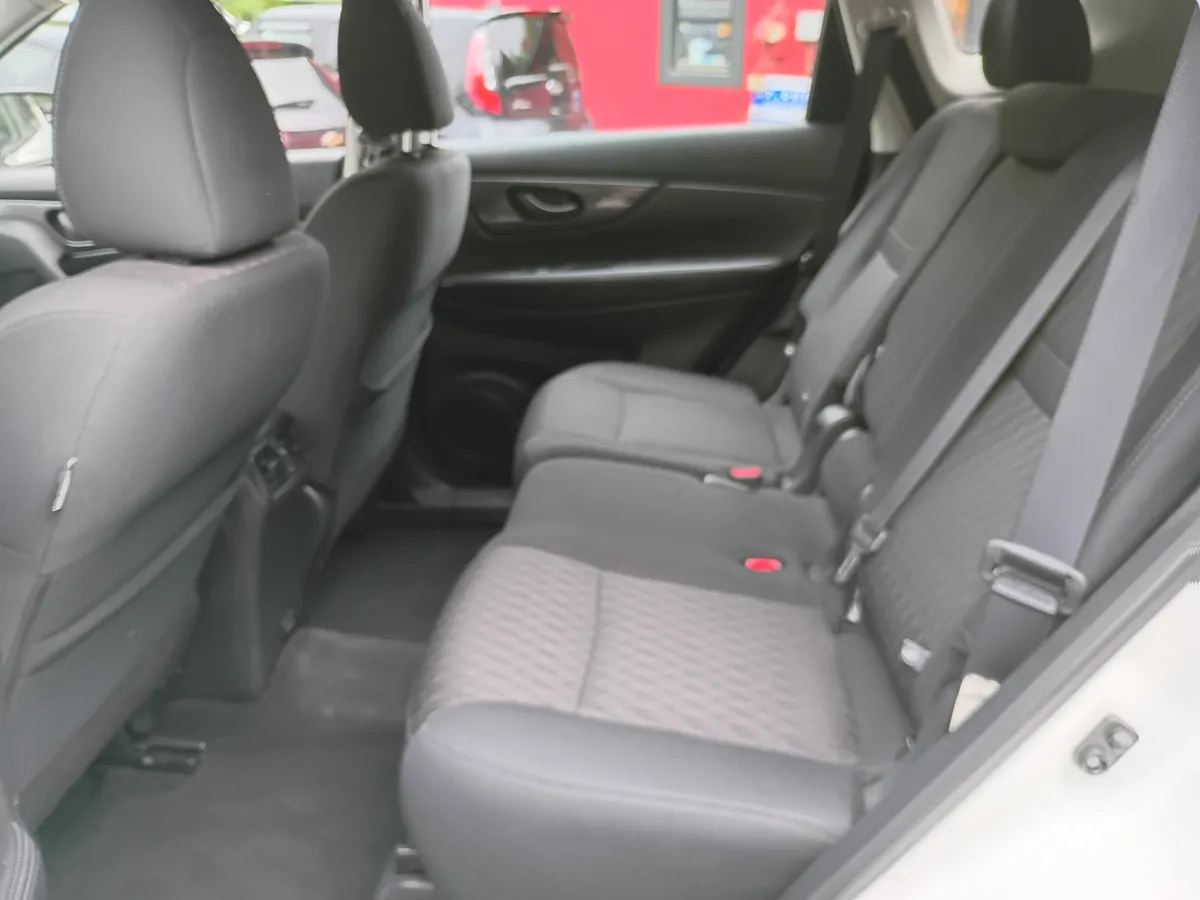 2019 Nissan Rogue — image 6