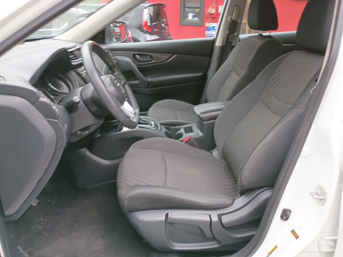2019 Nissan Rogue — image 7