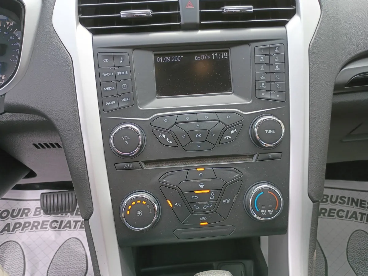 2014 Ford Fusion — image 8