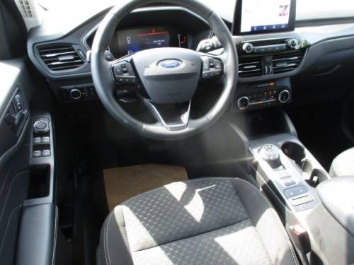 2023 Ford Escape — image 5