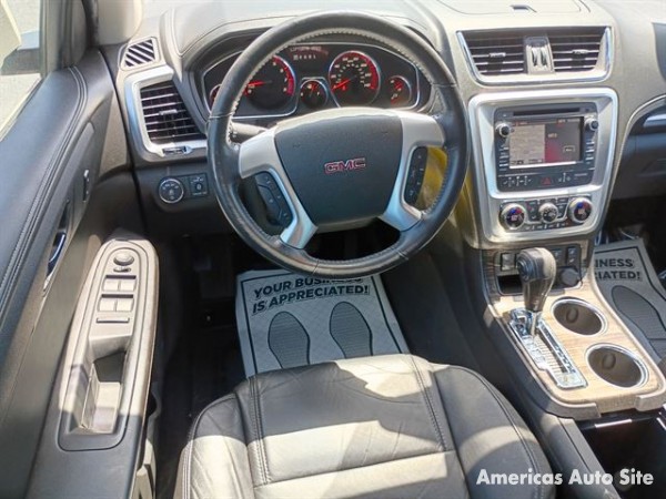 2015 GMC Acadia — image 5