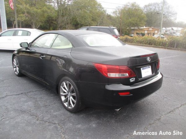 2013 Lexus IS 250 — image 3