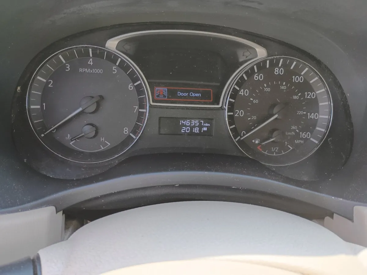 2013 Nissan Pathfinder — image 8