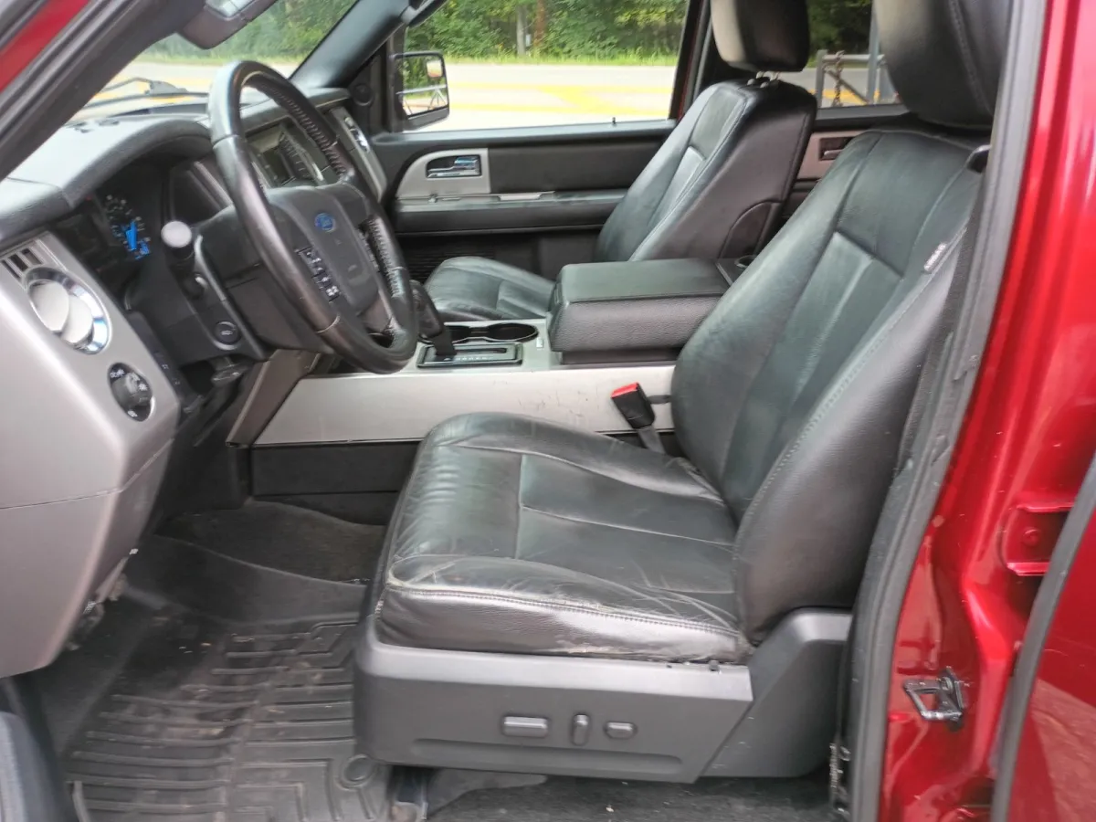 2016 Ford Expedition — image 6