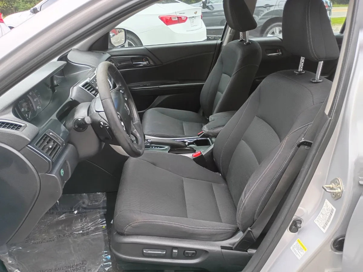 2013 Honda Accord — image 6