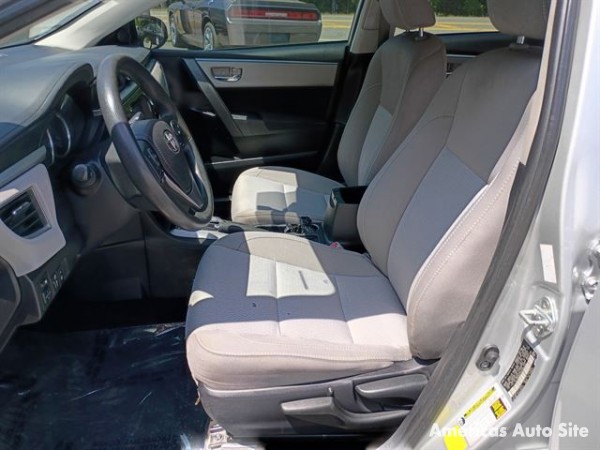 2016 Toyota Corolla — image 6