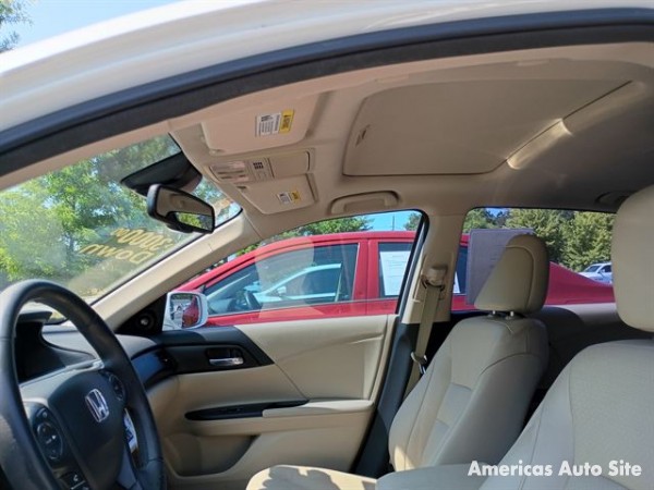 2014 Honda Accord — image 9