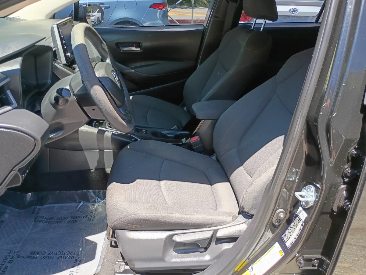 2021 Toyota Corolla — image 6