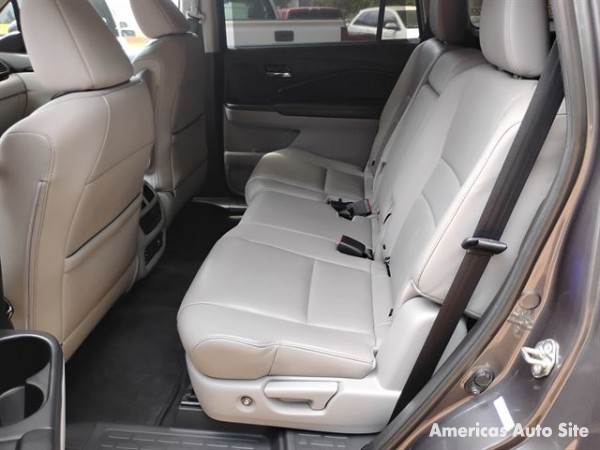 2016 Honda Pilot — image 7