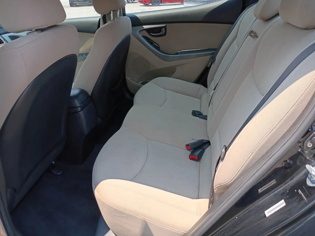 2014 Hyundai Elantra — image 5