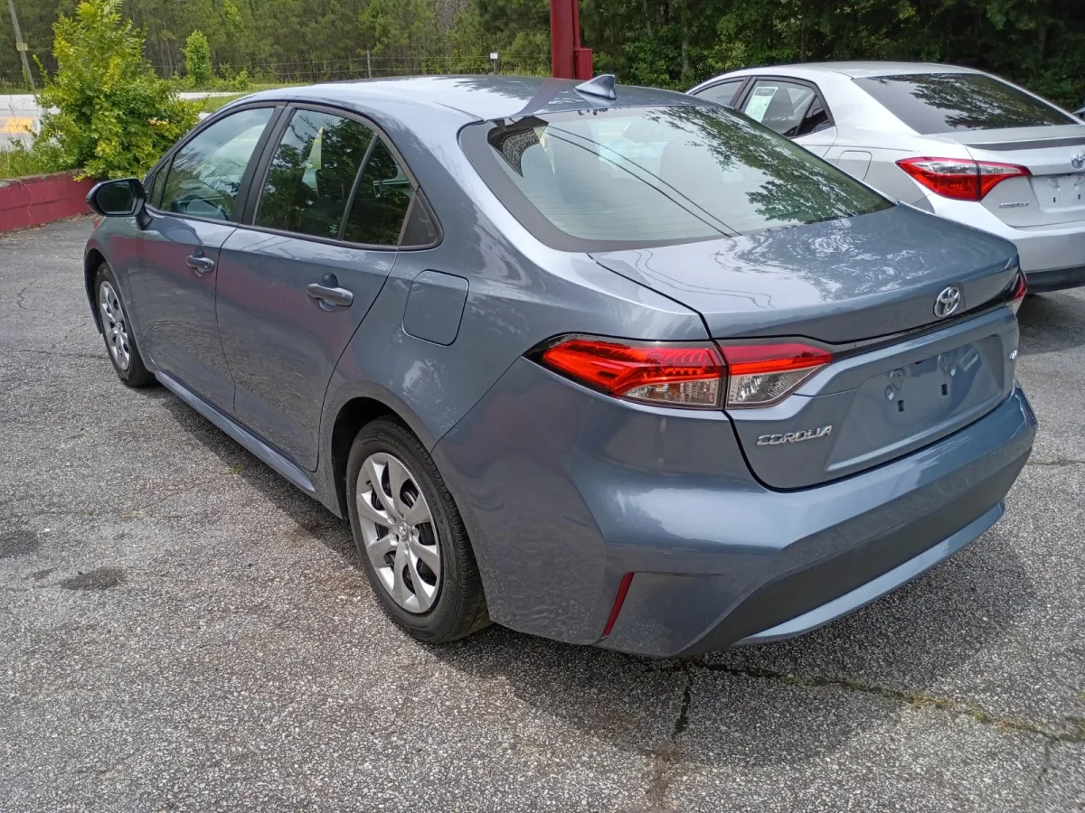2021 Toyota Corolla — image 3