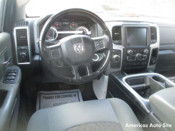 2016 Dodge 1500 — image 4