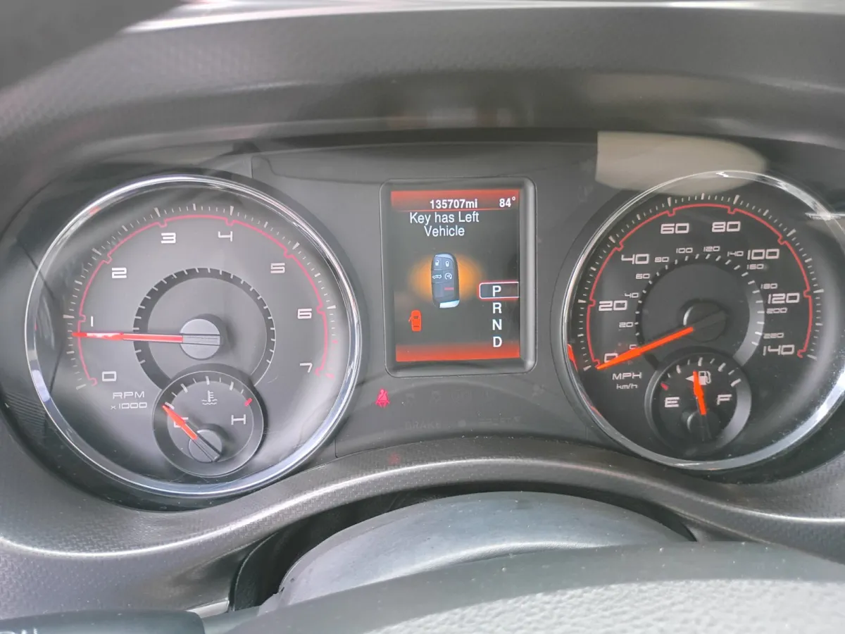 2014 Dodge Charger — image 7