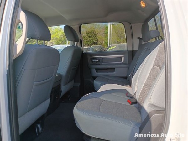 2016 Dodge 1500 — image 6