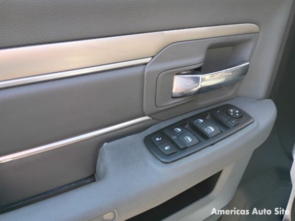 2016 Dodge 1500 — image 17