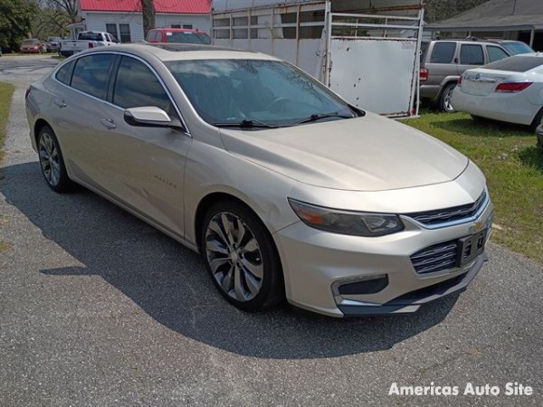2016 Chevrolet Malibu — image 2