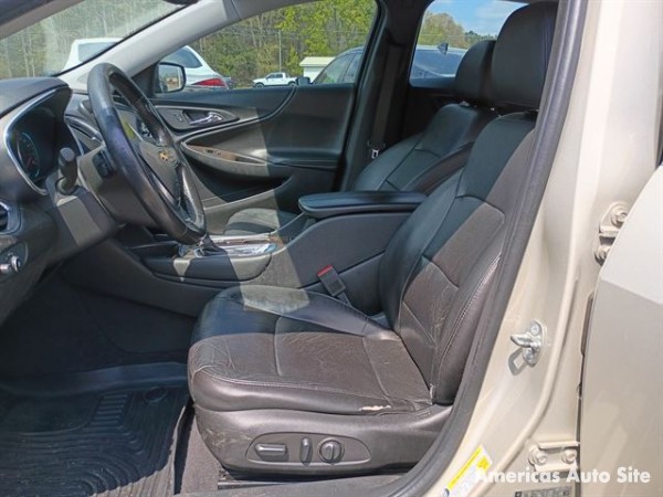 2016 Chevrolet Malibu — image 6