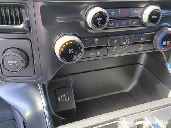 2025 Ford F150 — image 12