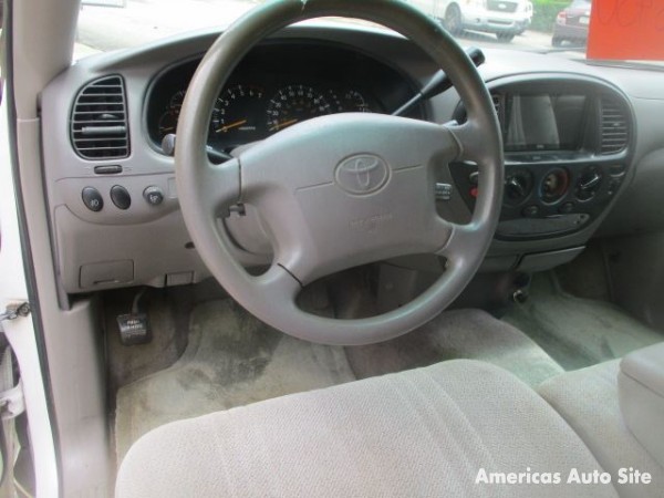 2000 Toyota Tundra — image 4